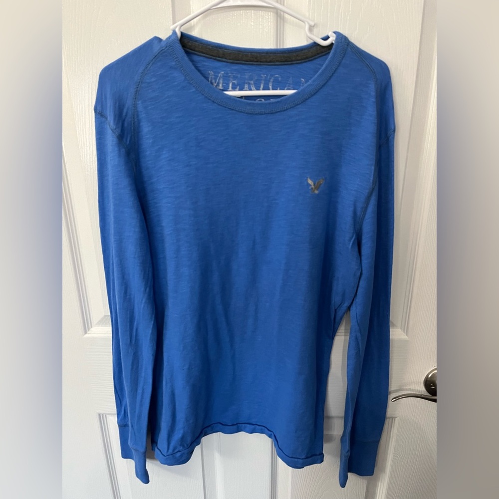 American Eagle blue size medium long sleeve top
